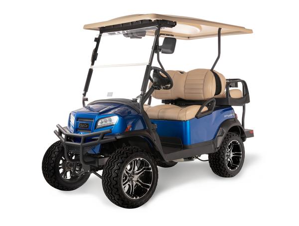 Golf buggy Onward von Club Car als 4-Sitzer in der Lifted Version.